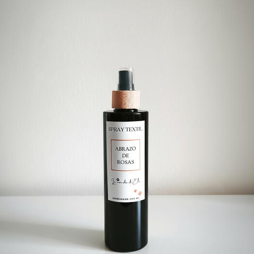 Fabric spray "Embrace of Roses"