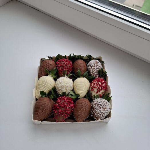 Клубника микс