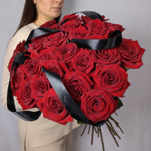 🖤Траурный букет "PERVOЦВЕТ" из 30 красных роз🌹