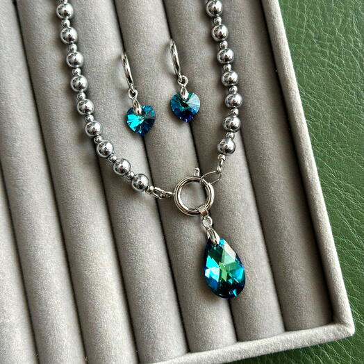 Комплект украшений с кристаллами Swarovski