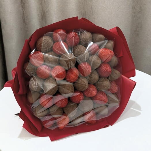 Букет из клубники в шоколаде