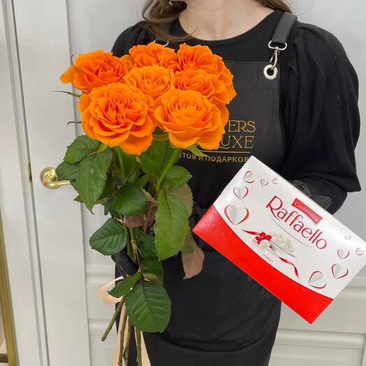 Комбо️🔥 7 роз под ленту + Рафаэлло🌹