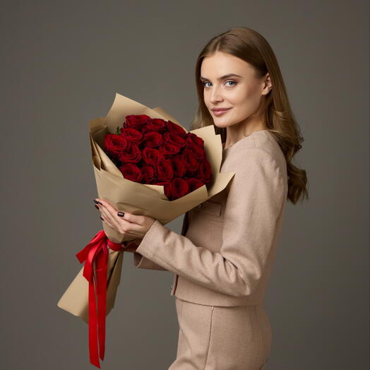 21 красная роза 60 см