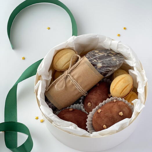 Подарочный набор десертов к чаю на 23 февраля папе