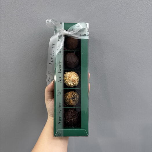Сладкая коробка микс с трюфелями 5 шт