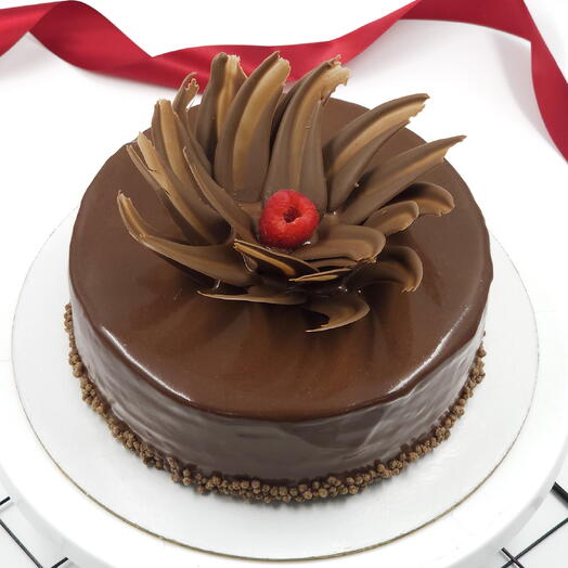 Торт на день рождения Прага 1,5 кг