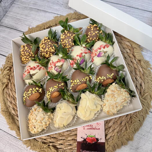 Клубника в шоколаде «4 вкуса»