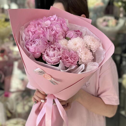 Нежность с пионами 🌸
