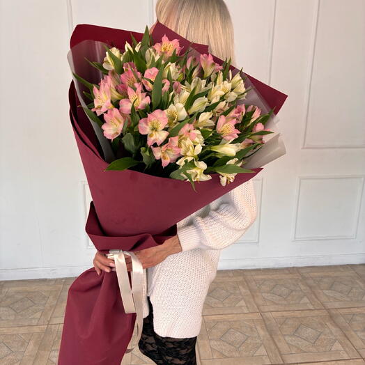 Бабочки альстромерии🎀🎀
