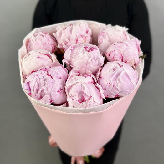 💘 Букет "PERVOЦВЕТ" из 9 розовых пионов