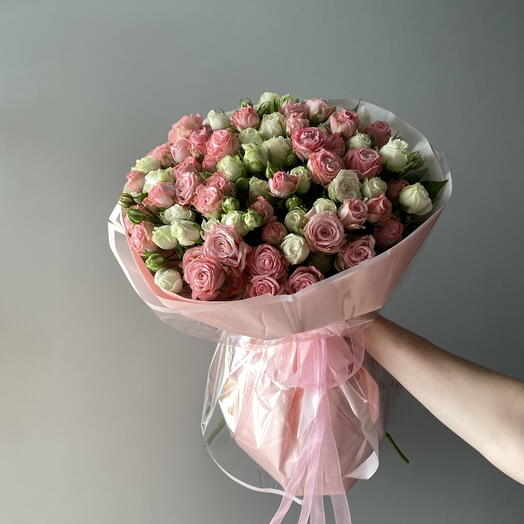 Milk choco L-size, букет из кустовых роз