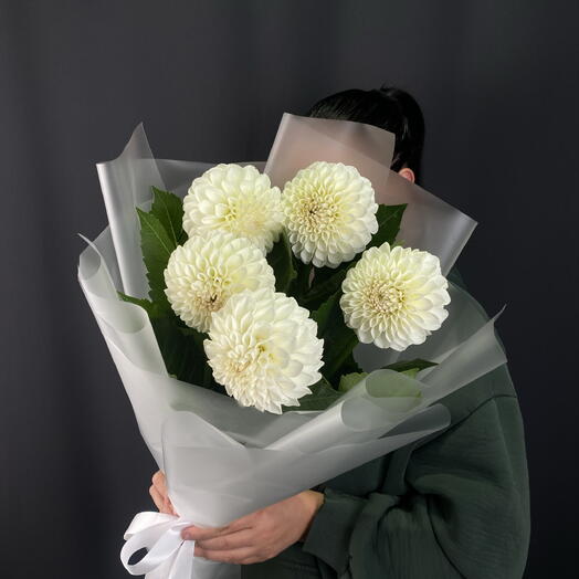 Букет из белых геогинов 🥰