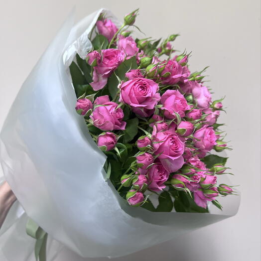 Кустовые розы (7шт)