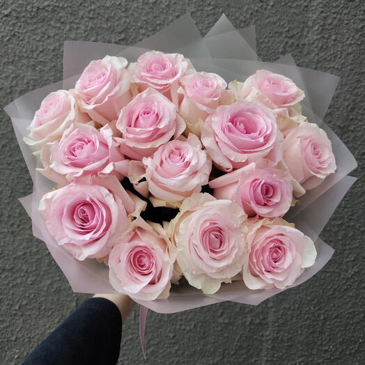 Букет из 15 эквадорских розовых роз💖