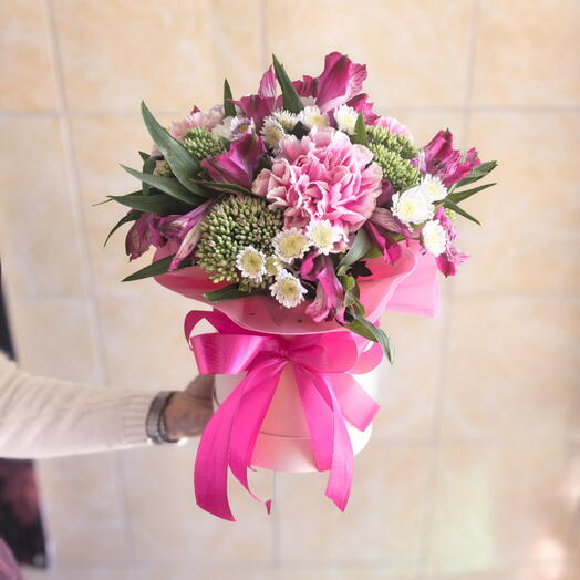 Композиция из альстромерии и хризантемы 😍🎀🌸