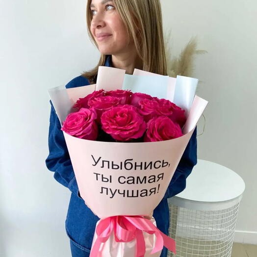 Розы фуксия