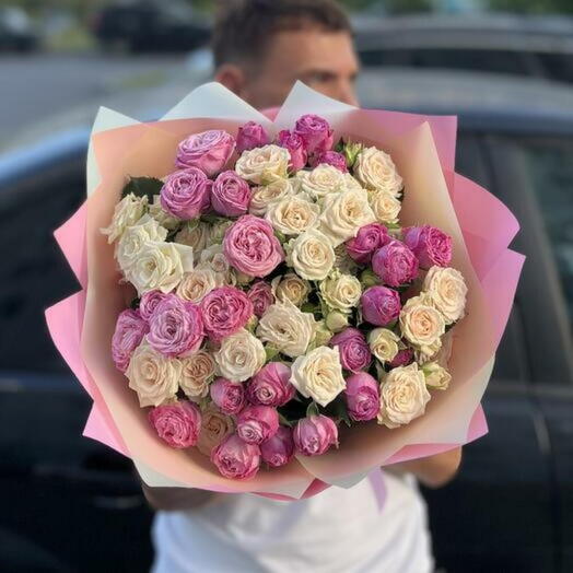 11 кустовых роз Леди Бомбастик и София 💞