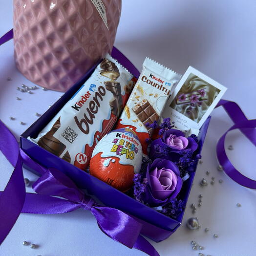 Сладкий комплимент/подарочный набор Киндер 💜