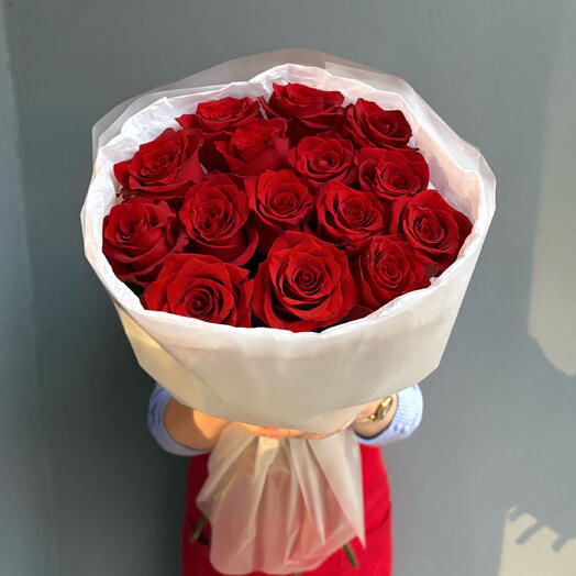15 rosas rojas