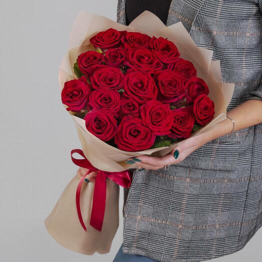 Bouquet of 19 Red Roses