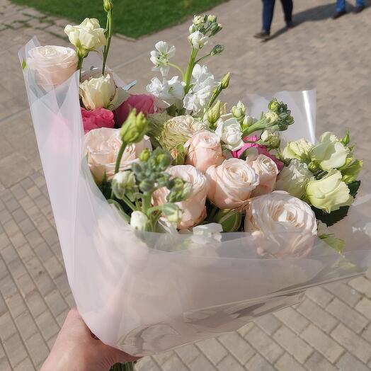 Bouquet of peony rose and matiolla