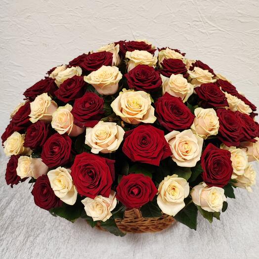 Rosa en la cesta