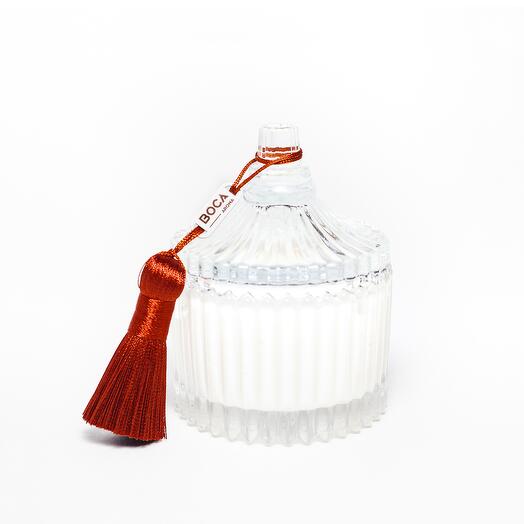 Aromatic candle in Apple pie glass