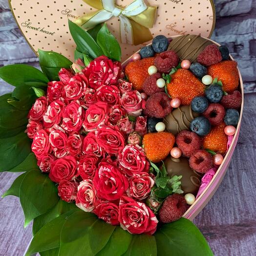 Heart with roses and strawberries