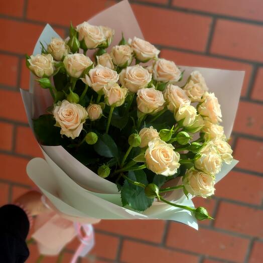 Букет из 9 кустовых роз