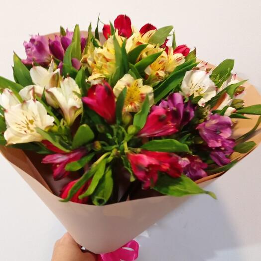 Ramo de alstroemeria