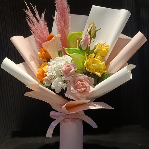 Dry And Artificial Flowers Arrangment