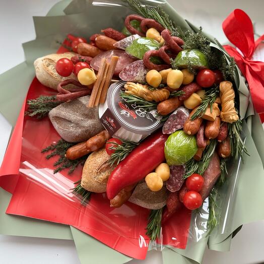 Букет мясной закусочный колбасный, сырный