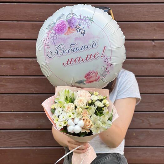 Bouquet of Likes with a ball for Mom