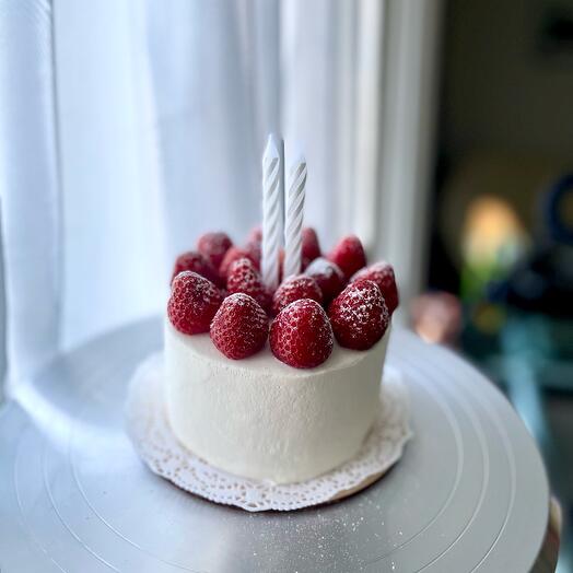 Pastel de Bento con fresas