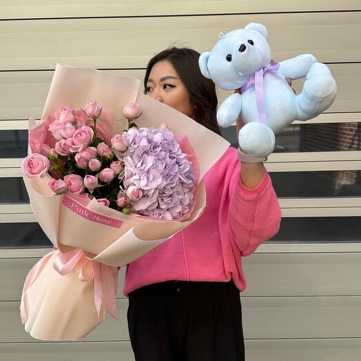 Букет зов сердца + мишка