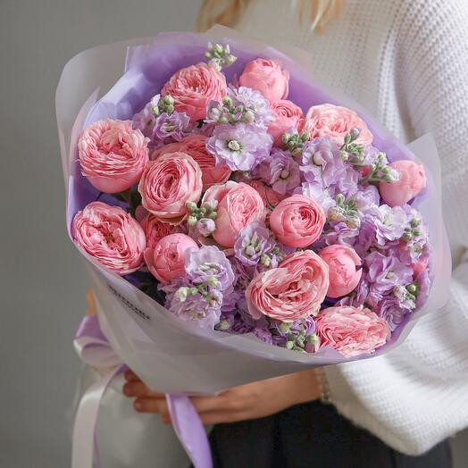 Пионовидные розы и ароматная маттиола💓💜