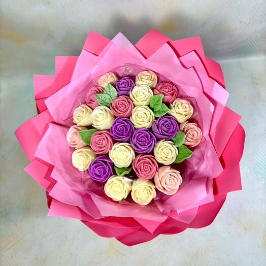 Букет из нежных шоколадных роз