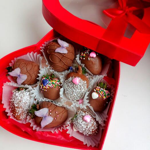 Chocolate-covered strawberries in a Heart box