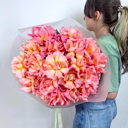 Французские розы, букет оранжевых роз 17шт