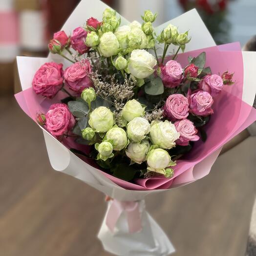Spray roses small bouquet🌸🌸
