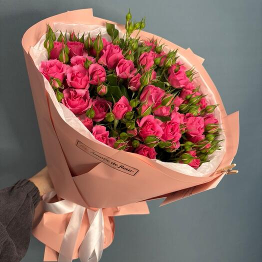 Букет ярких кустовых розочек 🌸