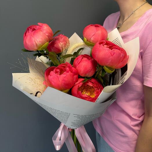 Букет из 7 пионов. Пионы, нежные пионы для любимой, дочке, маме, жене