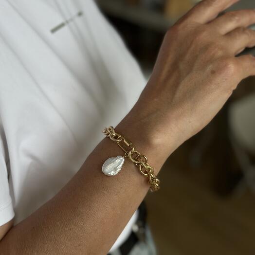 Браслет с барочной жемчужиной «Новая волна»