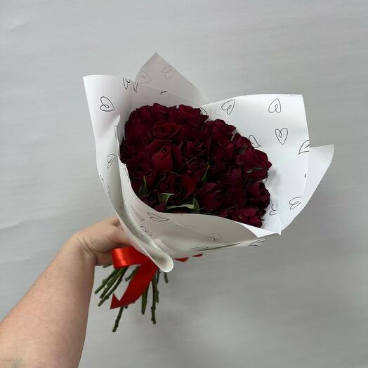Монобукет 13 - красные розы 40 см, 25 шт