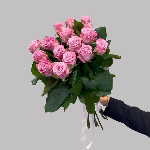 15 розово-сиреневые роза 50 см