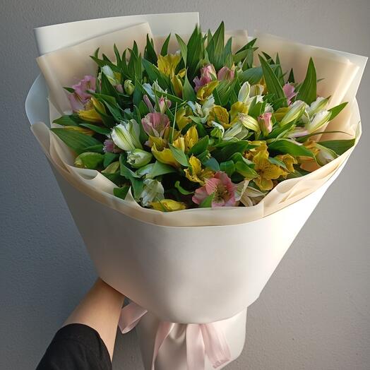 Микс из 25 альстромерий для мамы