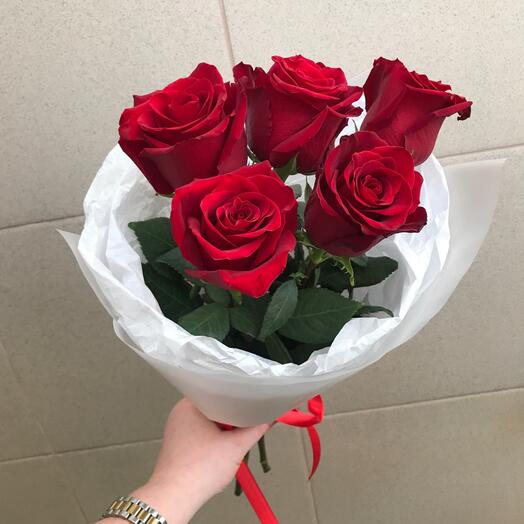 Роза 🌹 красная ️