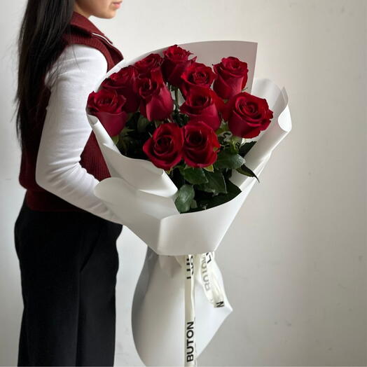 Букет "11 метровых красных роз"