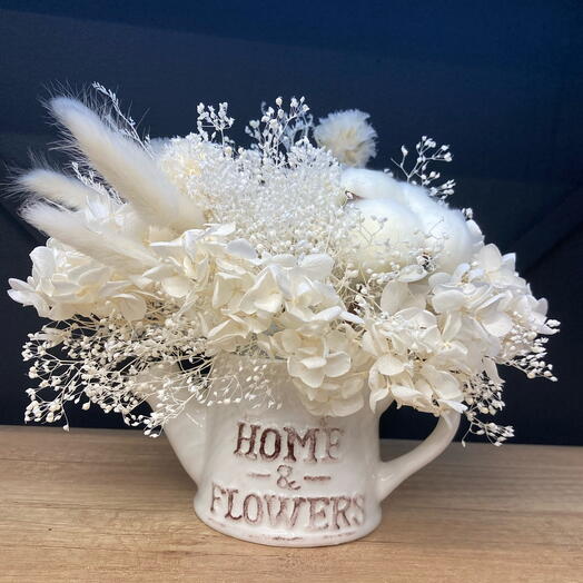 Белоснежное облако из сухоцветов