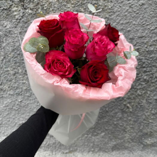 Букет из красной и розовой розы Эквадор